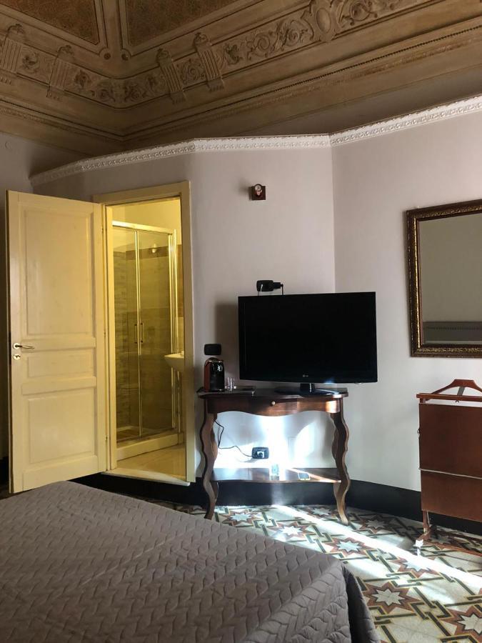 Vera Rooms Catania Ngoại thất bức ảnh
